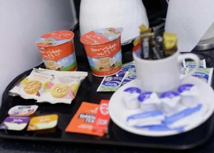 Live In Nazarene 公寓 利兹