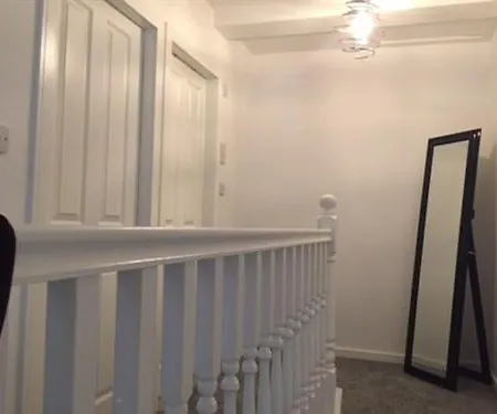 Appartement Live In Nazarene *